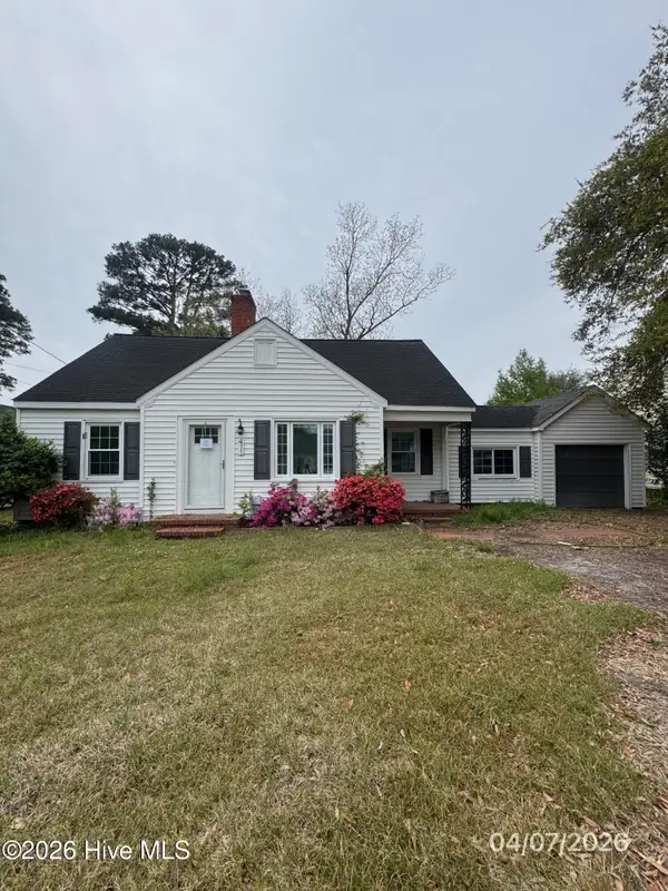 411 Brentwood Avenue, Jacksonville, NC 28540