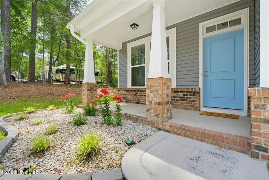 598 E L Ives Drive, Aberdeen, NC 28315 - #2