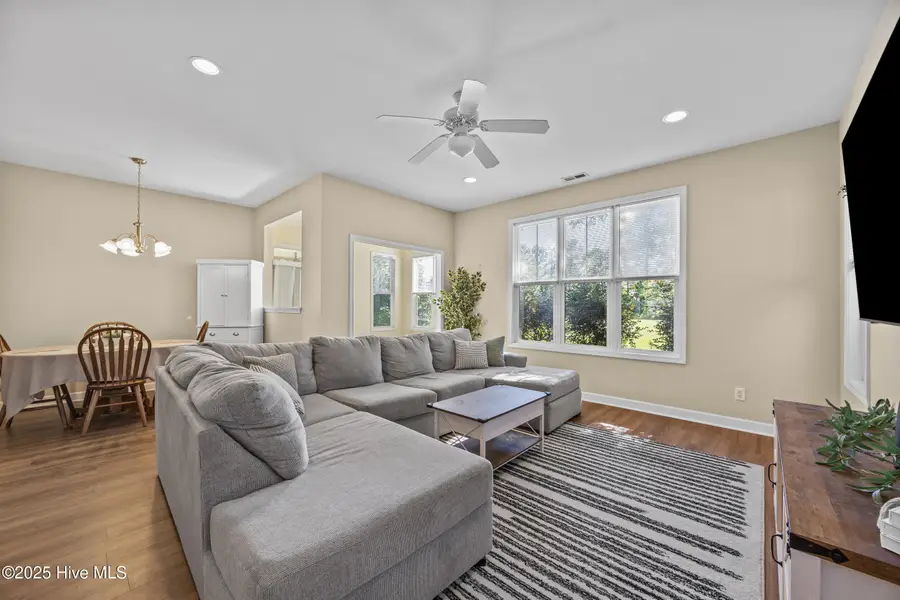 130 Azalea Drive, Hampstead, NC 28443 - #2