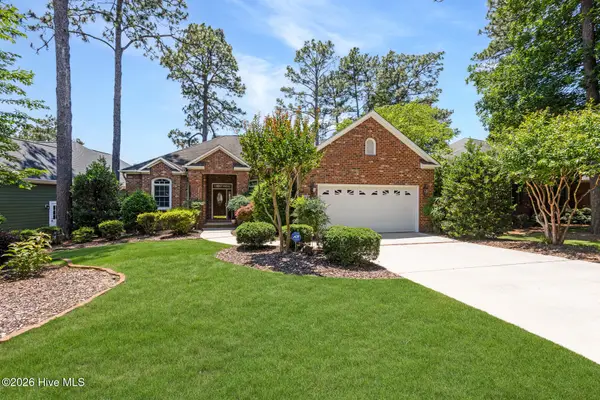 122 Belmont Court, Southern Pines, NC 28387