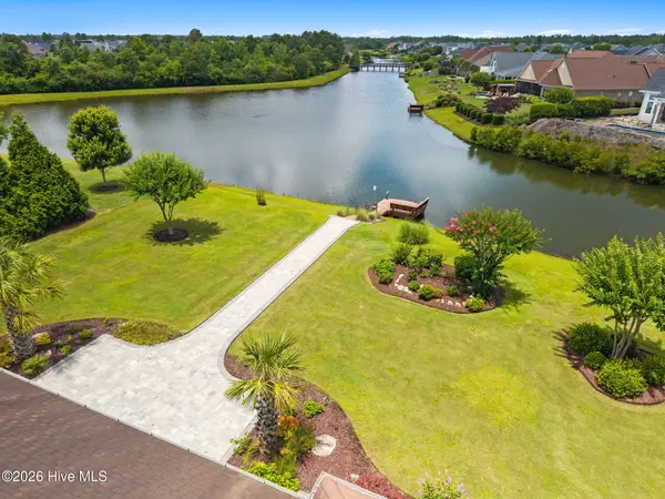 8476 Compass Pointe East Wynd Ne, Leland, NC 28451