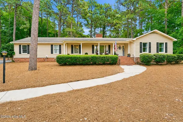 130 Hillwood Court, Southern Pines, NC 28387