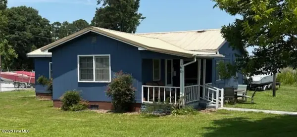 160 Hickman Road Nw, Calabash, NC 28467