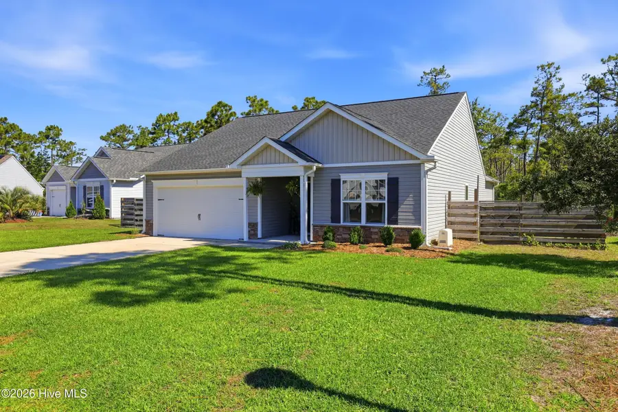 4432 Pinewood Village Drive Se, Southport, NC 28461 - #2