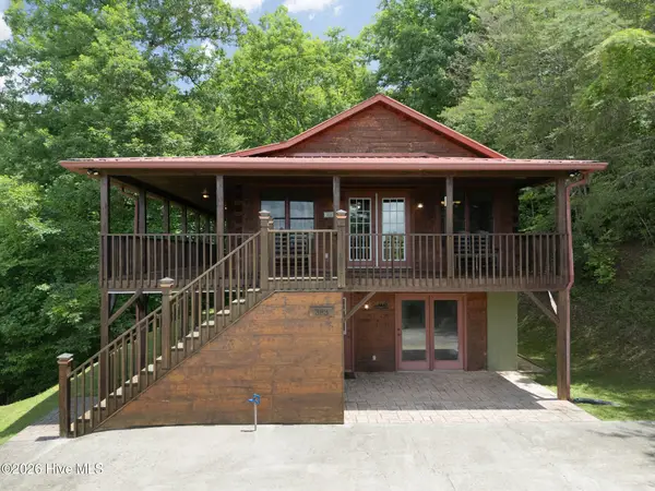 383 Hy Cobb Drive, Murphy, NC 28906
