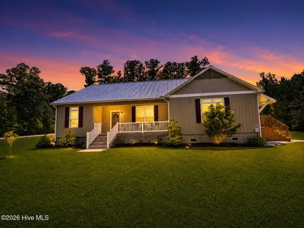 126 Charlie Road, Arapahoe, NC 28510