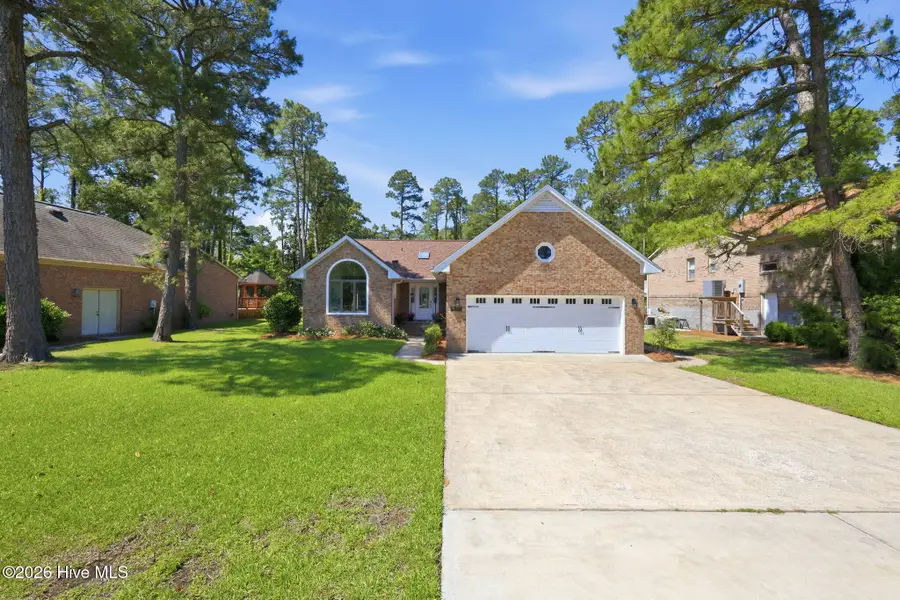 6207 Gondolier Drive, New Bern, NC 28560 - #2