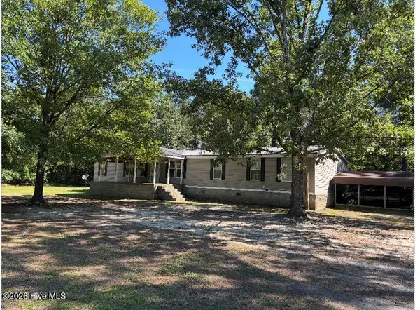 1733 Georgia 102 E, Gibson, GA 30810