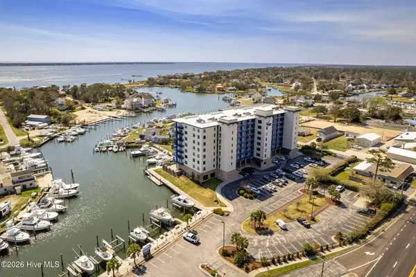 4425 Arendell #402 Harborside Club, Morehead City, NC 28557