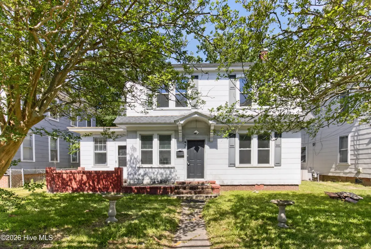 915 N Road Street, Elizabeth City, NC 27909 - #1