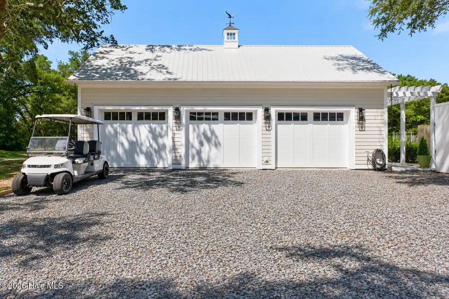 502 W Brown Street, Southport, NC 28461 - #3