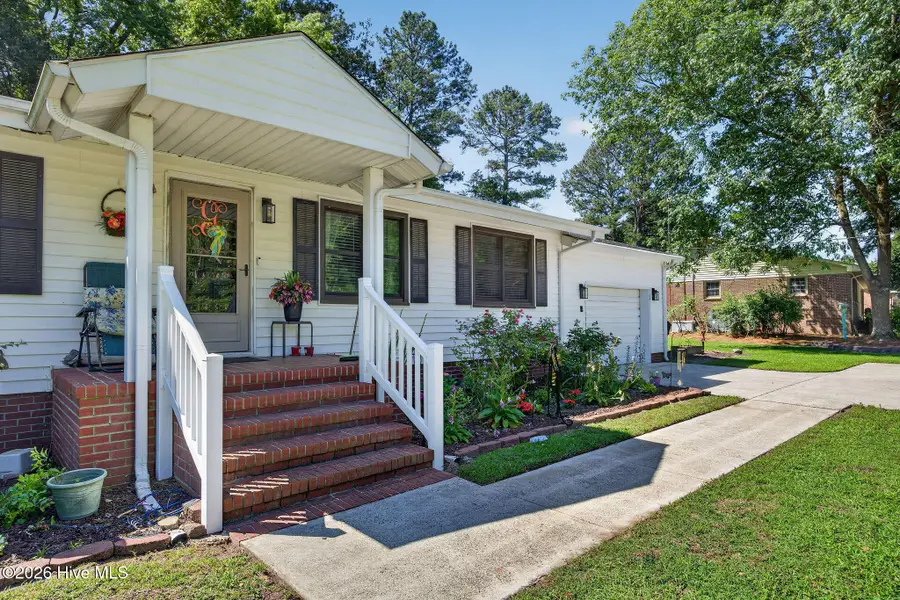 146 Lee Street, Kenansville, NC 28349 - #2