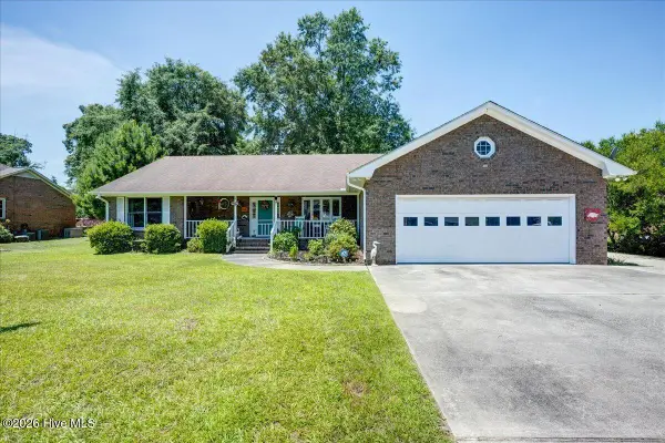 217 Pinewood Drive, New Bern, NC 28562