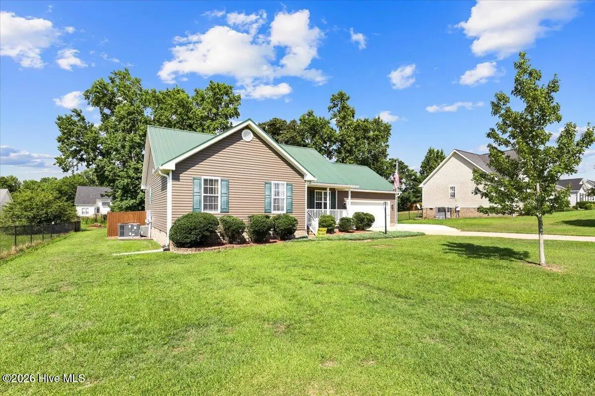 211 Sunridge Lane, Pikeville, NC 27863 - #1