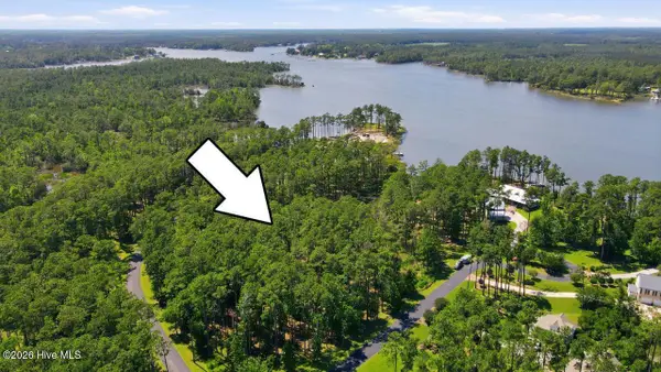 555 Homestead Road, Oriental, NC 28571