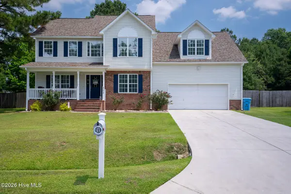 303 E Regent Court, Jacksonville, NC 28546