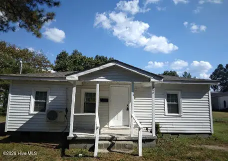 500 Mcgwigan Street, Enfield, NC 27823
