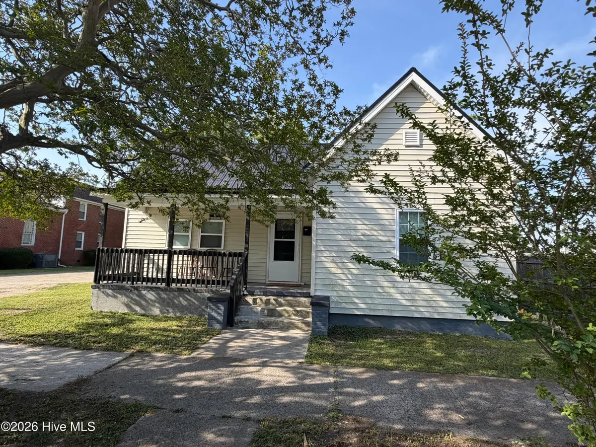 204 E Oak Street, Goldsboro, NC 27530 - #1