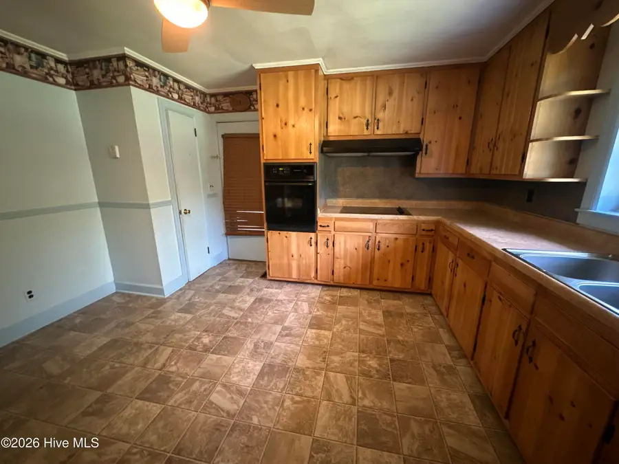 309 Pecan Lane, Laurinburg, NC 28352 - #3