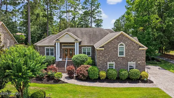 665 Stanton Hall Drive Nw, Calabash, NC 28467