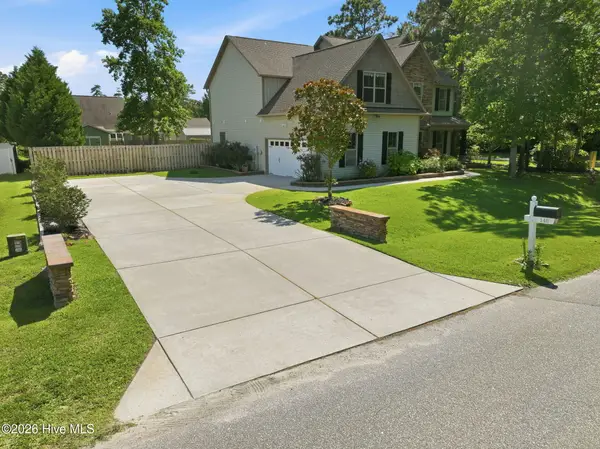 148 Majestic Oaks Drive, Hampstead, NC 28443