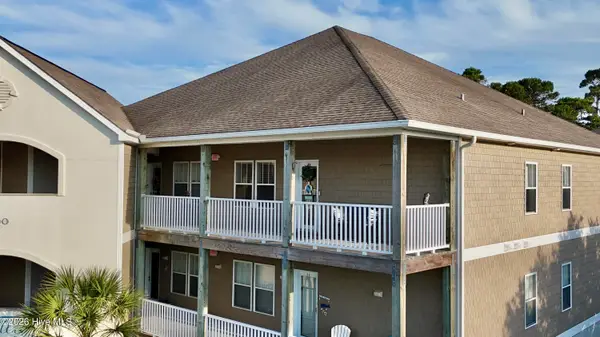 300 Lighthouse Lane, Cedar Point, NC 28584