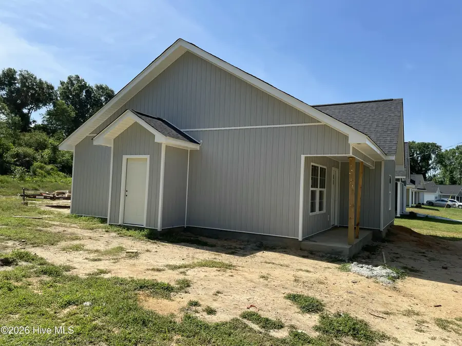 633 Clary Street, Thomson, GA 30824 - #2