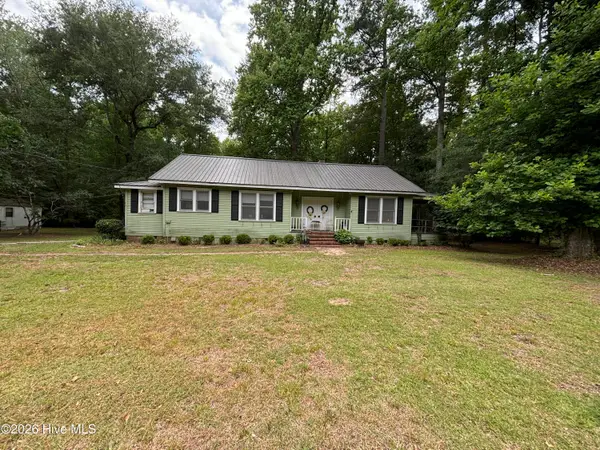 3260 Herrings Chapel Road, Burgaw, NC 28425