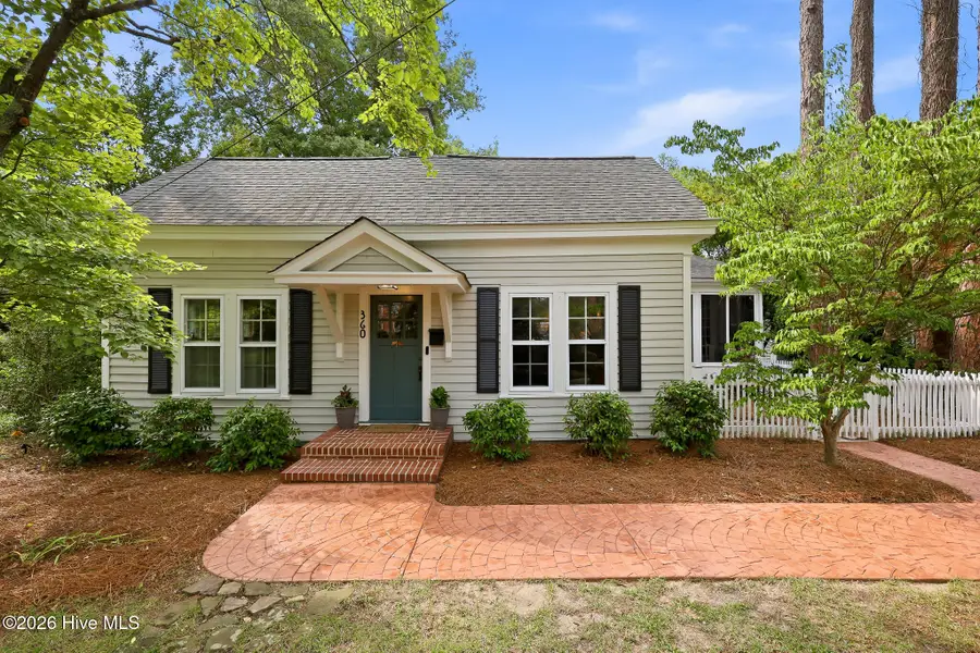 360 S Ashe Street, Southern Pines, NC 28387 - #2