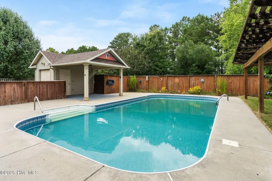 1006 N Commons Drive N, Jacksonville, NC 28546 - #3