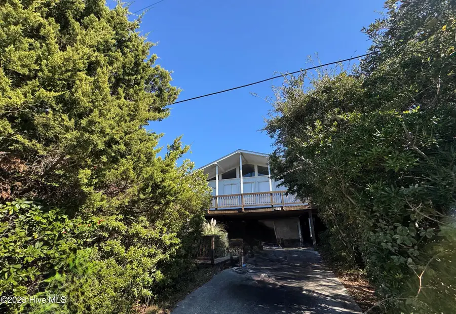 102 Lawrence Street, Emerald Isle, NC 28594 - #2