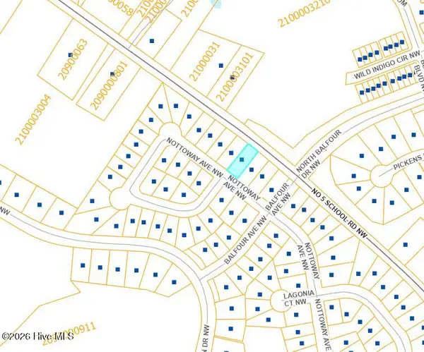 8862 Nottoway Avenue Nw, Calabash, NC 28467