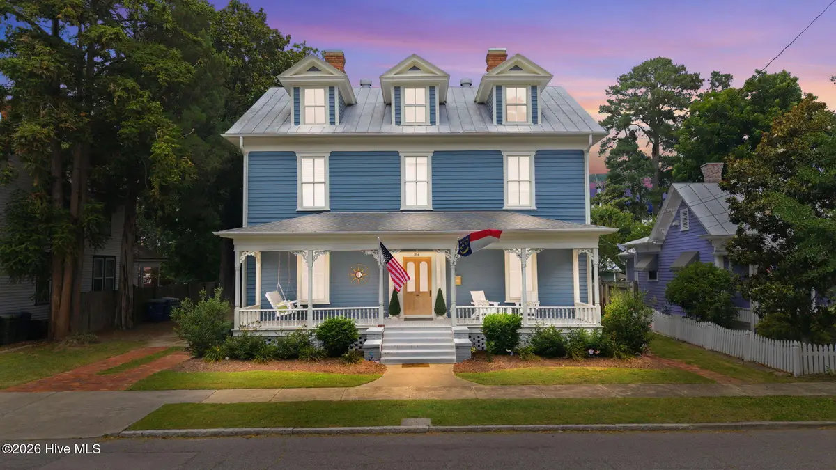 314 E 2nd Street, Washington, NC 27889 - #1