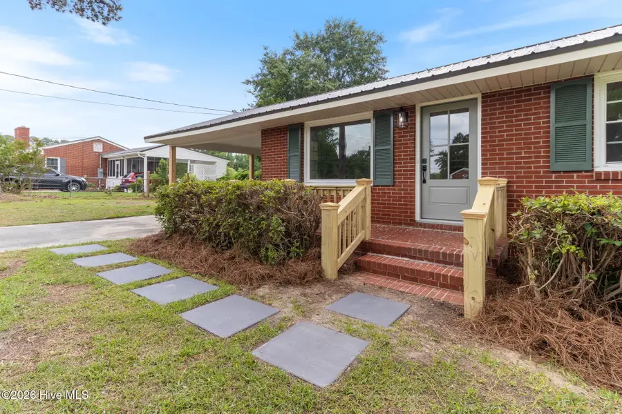 207 Sunset Avenue, Whiteville, NC 28472 - #2