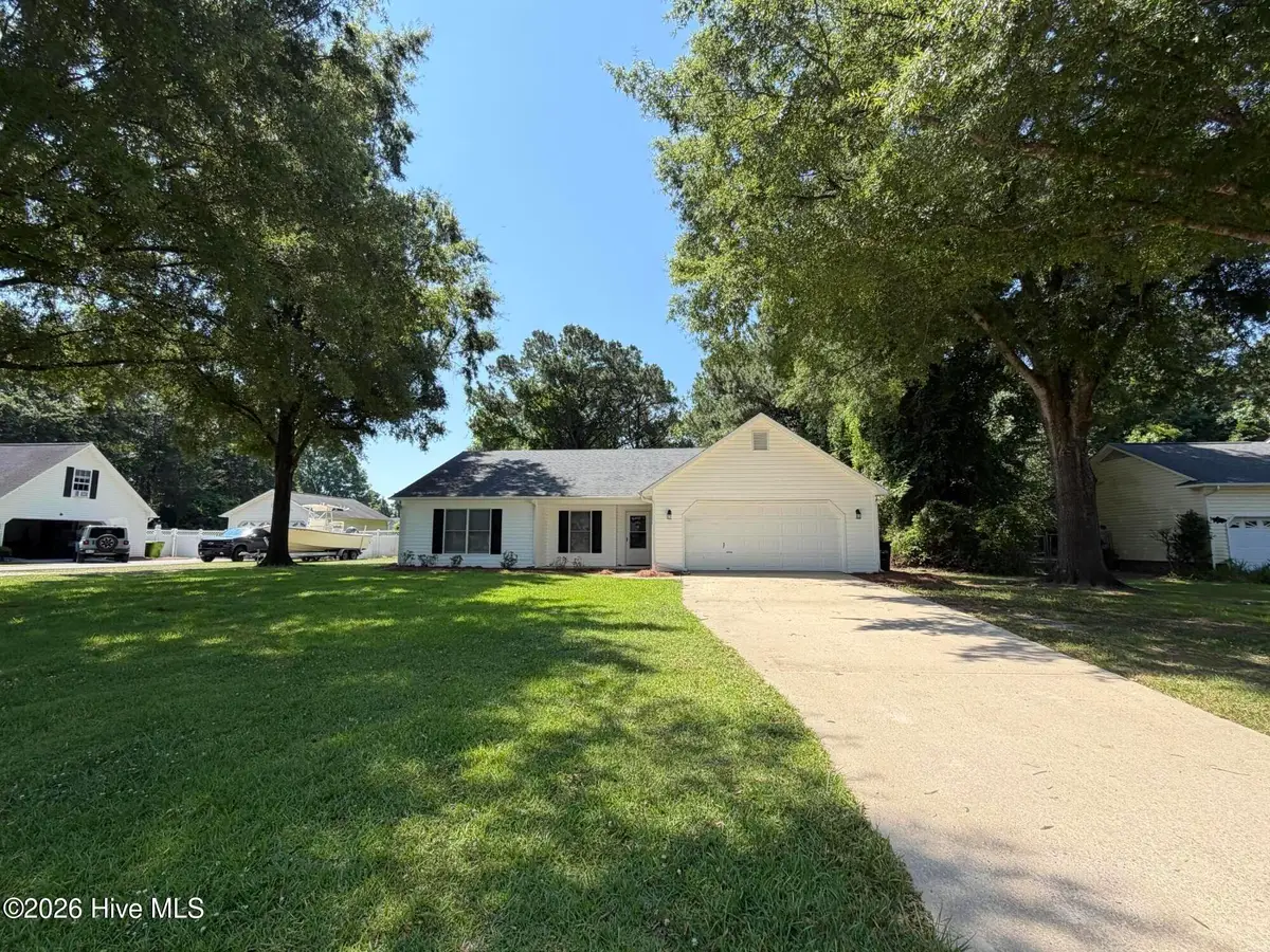 207 Forest Oaks Drive, New Bern, NC 28562 - #1