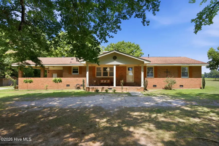 579 N Grimesland Bridge Road, Washington, NC 27889 - #2