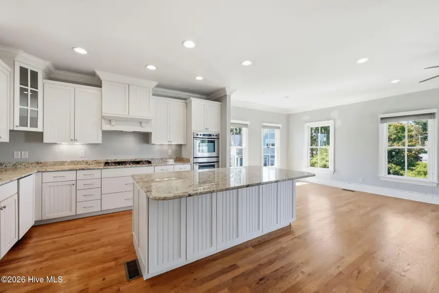 807 E Front Street, New Bern, NC 28560 - #3