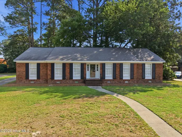 1205 W Highland Avenue, Kinston, NC 28501