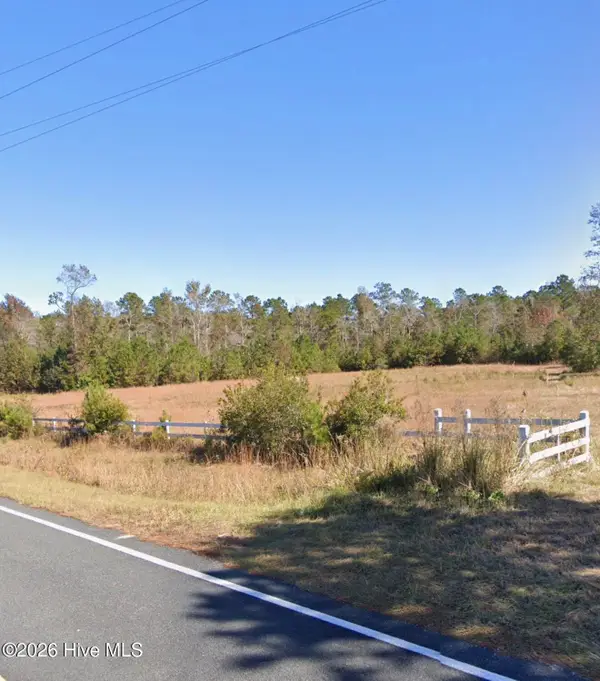 897 Chair Factory Road, Nakina, NC 28455