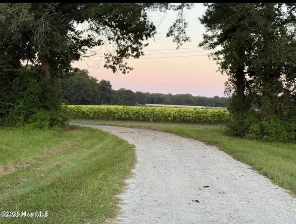 1337 Off Sr 1337 On, Pollocksville, NC 28573