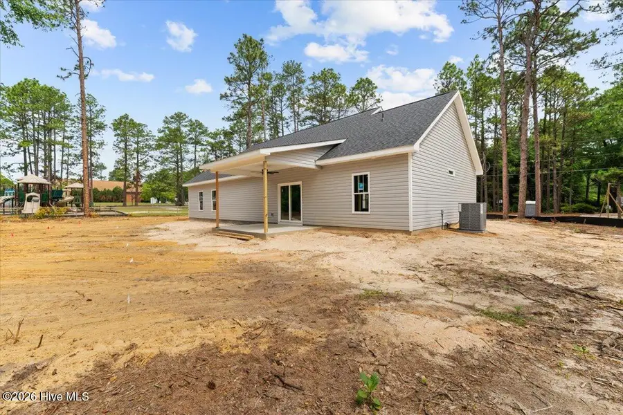 439 E Philadelphia Avenue, Pinebluff, NC 28373 - #2