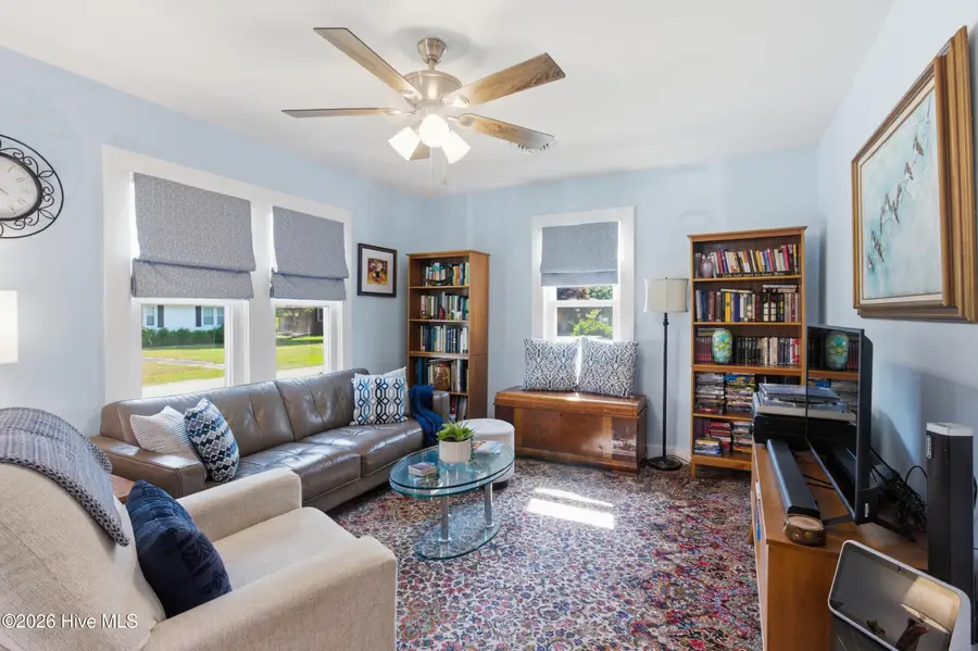 116 Mccoy Avenue, Cove City, NC 28523 - #2