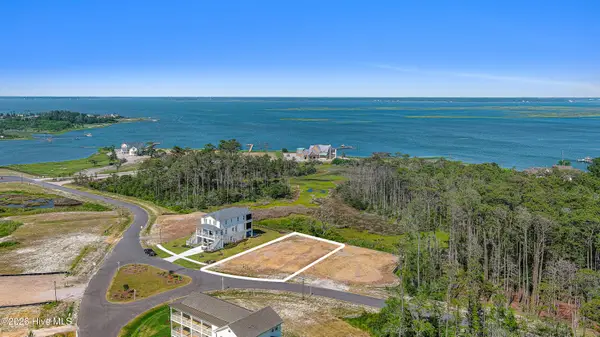524 Freedom Park Road, Beaufort, NC 28516