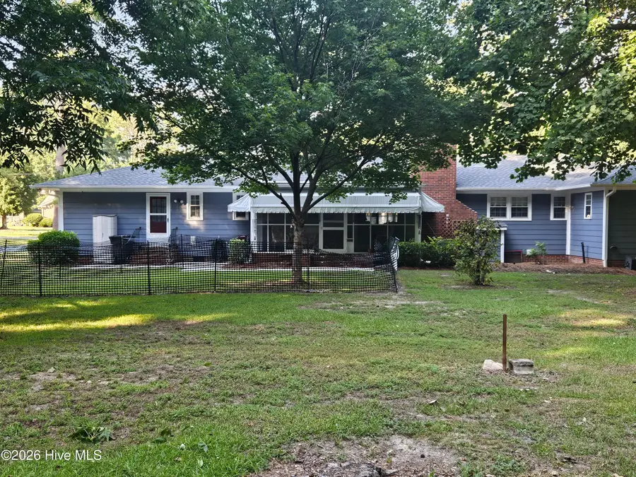105 Forest Drive, Clinton, NC 28328 - #2