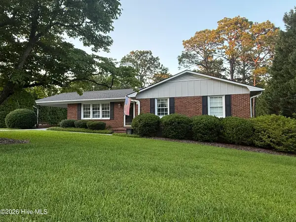 402 Stacy Avenue, Hamlet, NC 28345