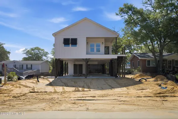 112 NE 65th Street, Oak Island, NC 28465
