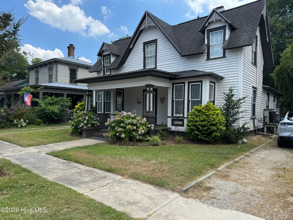 421 E 2nd Street, Washington, NC 27889 - #1