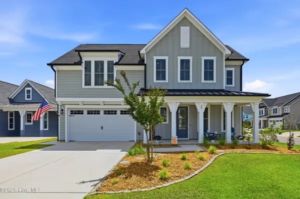 43 W Shooting Star Lane, Hampstead, NC 28443