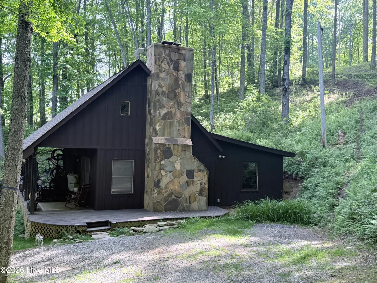 1096 Mount Tabor Road, Topton, NC 28781 - #1