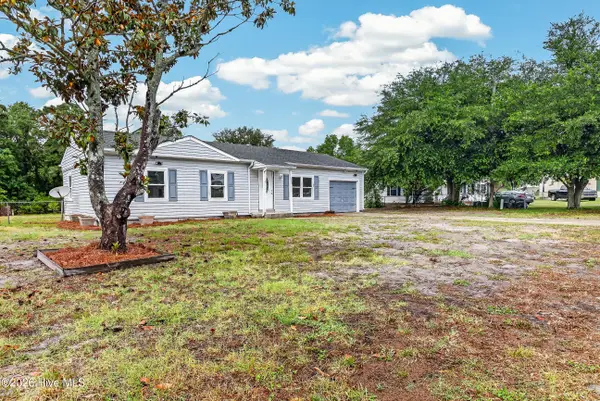 145 Ash Court, Hubert, NC 28539